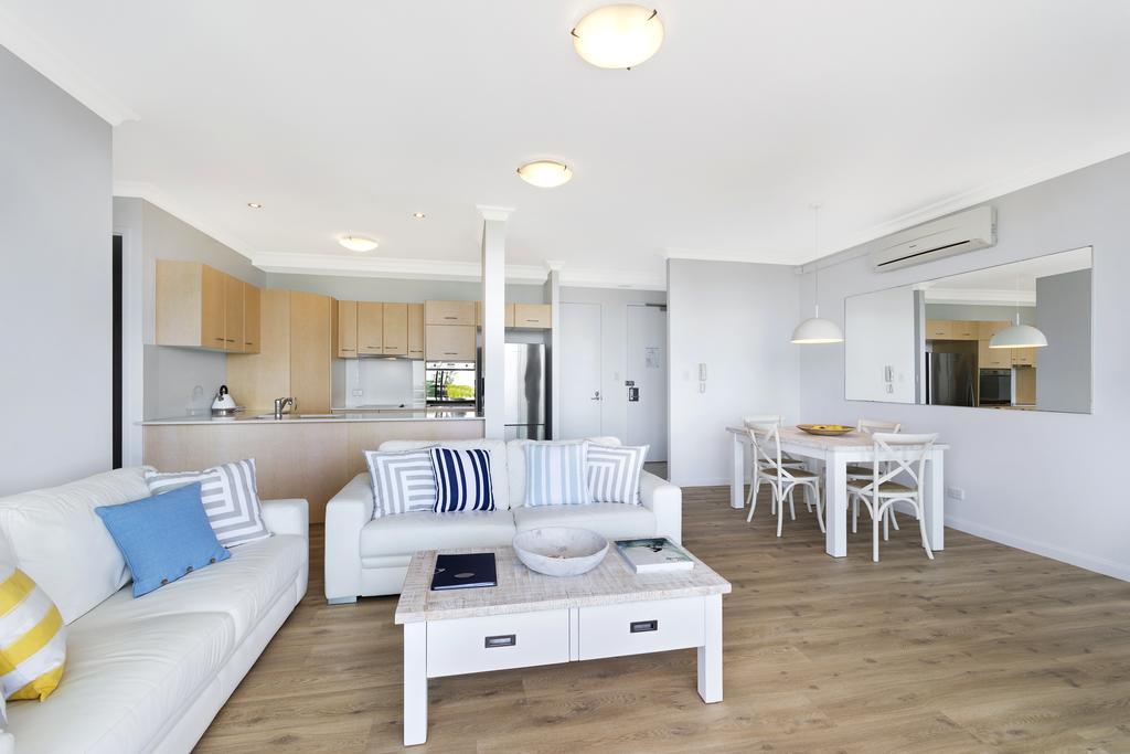 Santorini Twin Waters Hotel Mudjimba Eksteriør billede